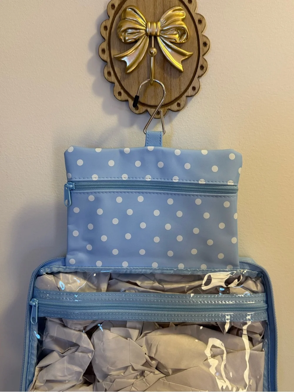 NWT Tender Love + Carry Toiletry Weekender Bag in Sky Blue with White Polka Dots
